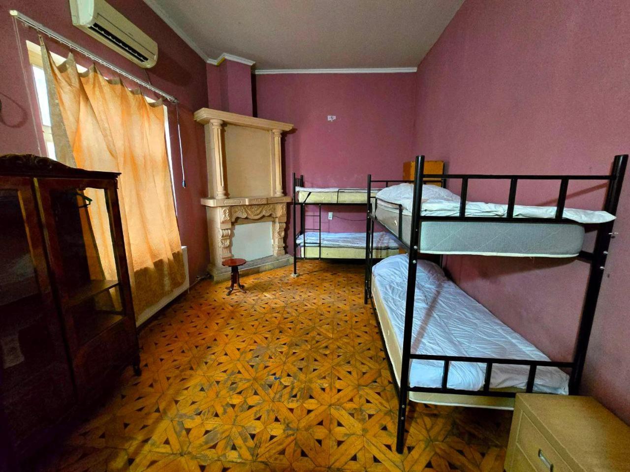 Colors Hostel Tbilisi Ngoại thất bức ảnh