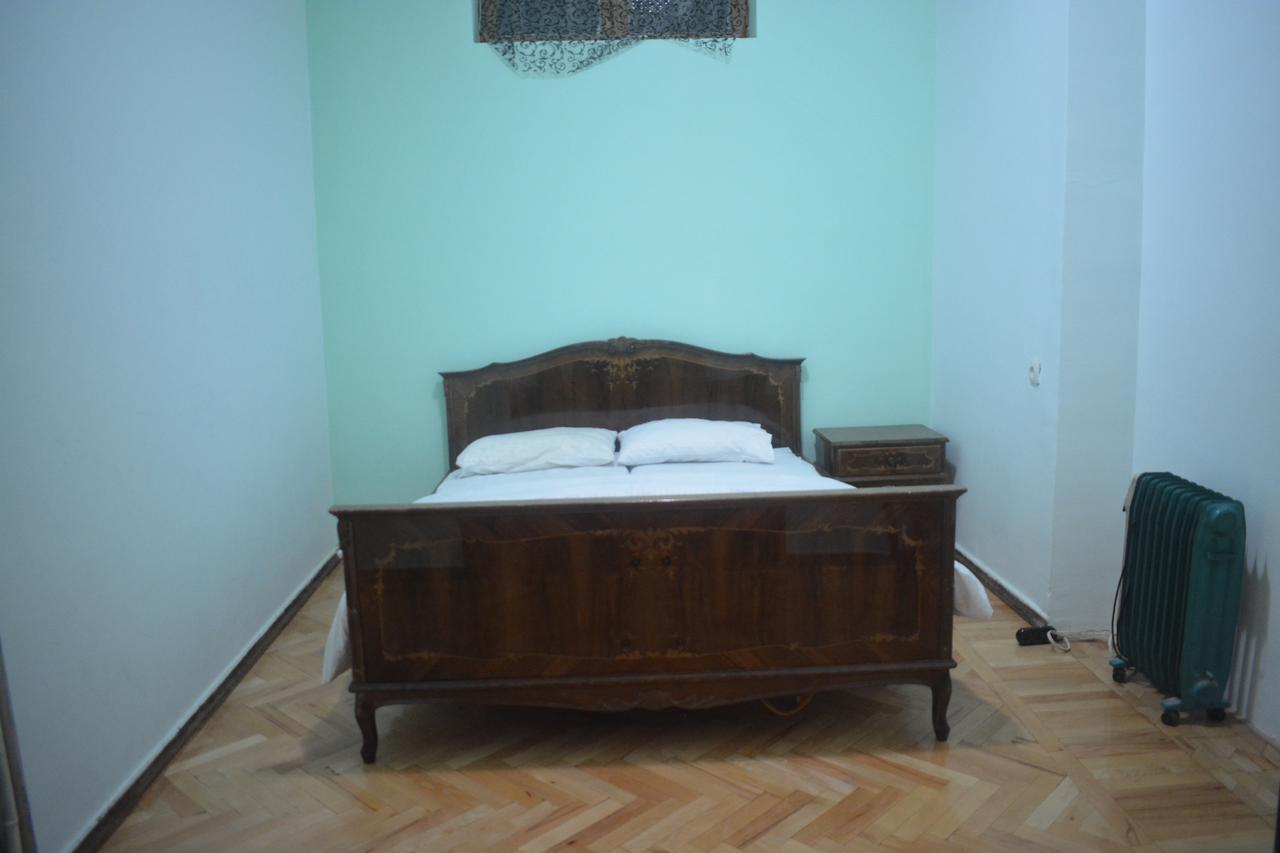 Colors Hostel Tbilisi Ngoại thất bức ảnh