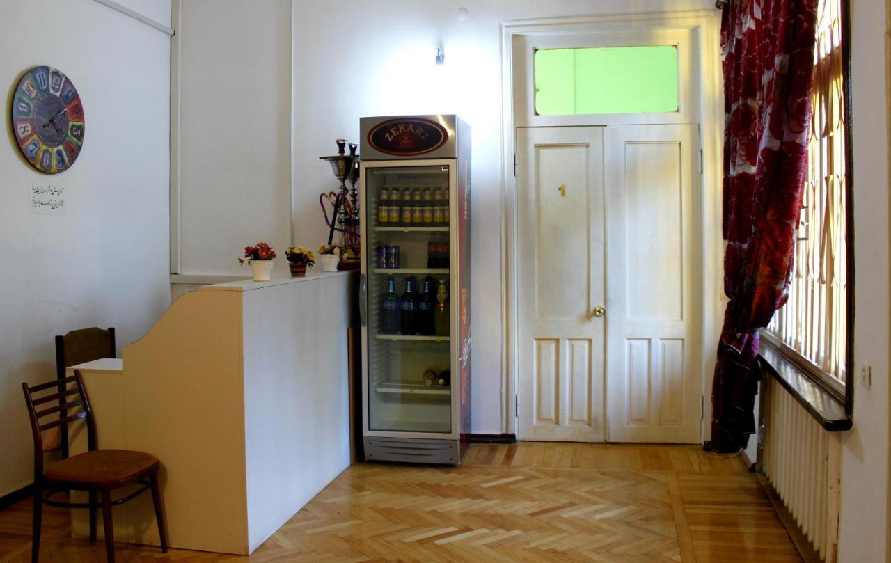 Colors Hostel Tbilisi Ngoại thất bức ảnh