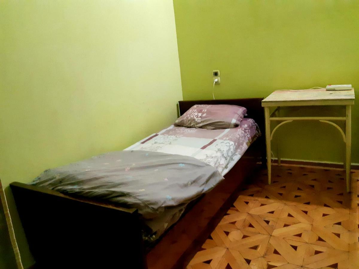 Colors Hostel Tbilisi Ngoại thất bức ảnh